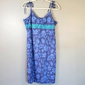 American Eagle Outfitters Blue Floral, Strapped Dress. Perfect For Summer. 14